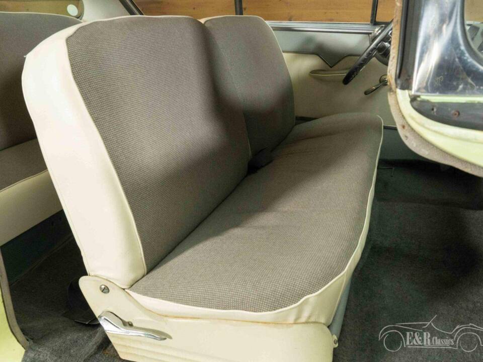 Image 8/19 of Hudson Commodore Custom Eight (1956)
