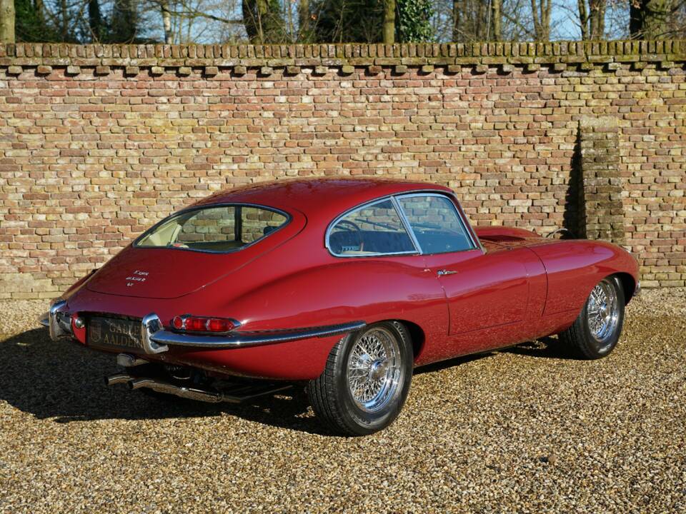 Imagen 21/50 de Jaguar E-Type 3.8 "Lightweight" (1968)