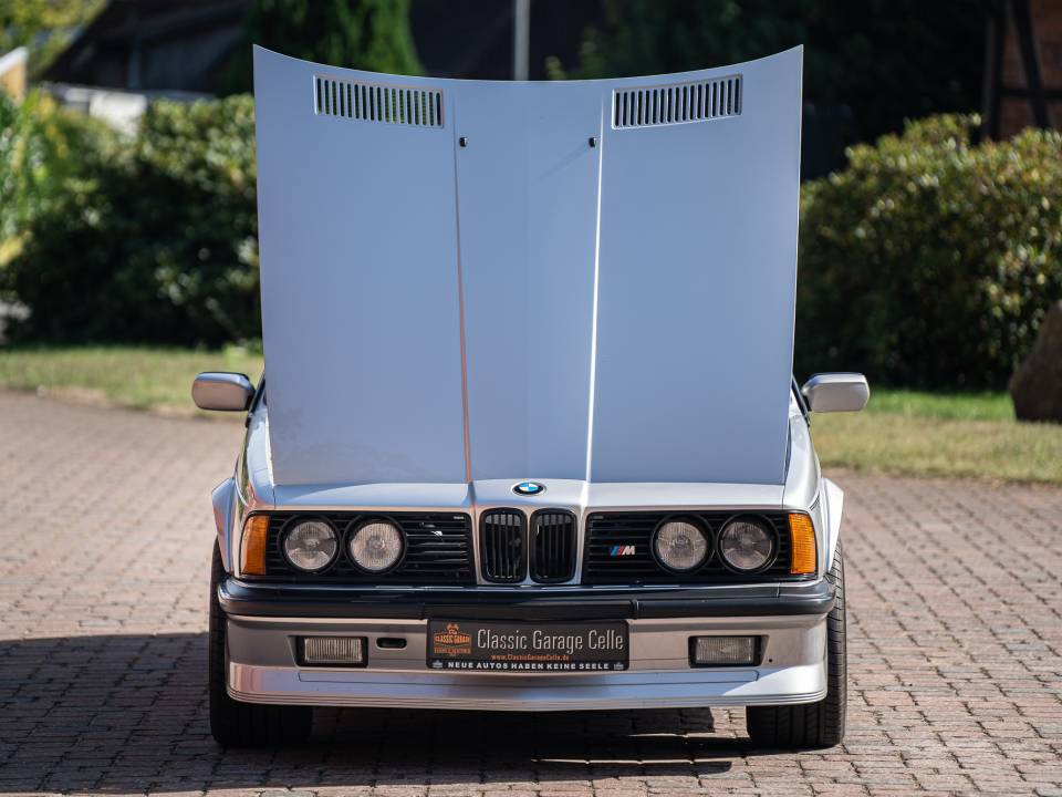 Bild 10/49 von BMW M 635 CSi (1986)