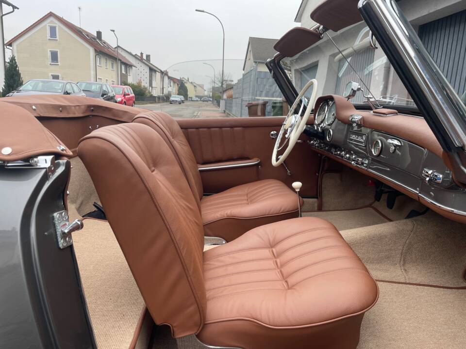 Image 9/51 de Mercedes-Benz 190 SL (1960)