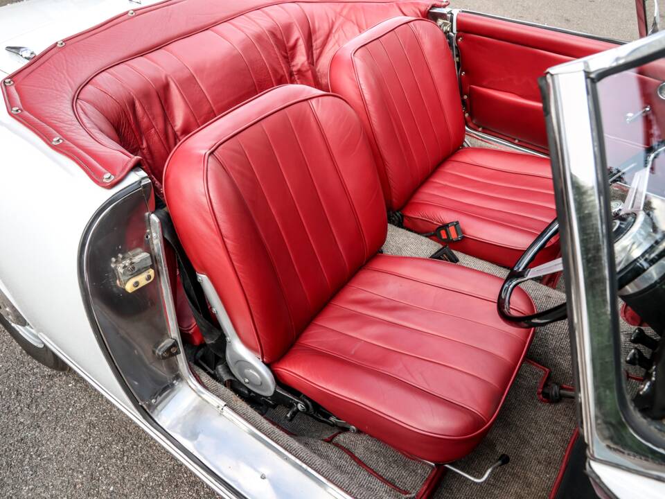 Bild 35/35 von Alfa Romeo 2600 Spider (1963)