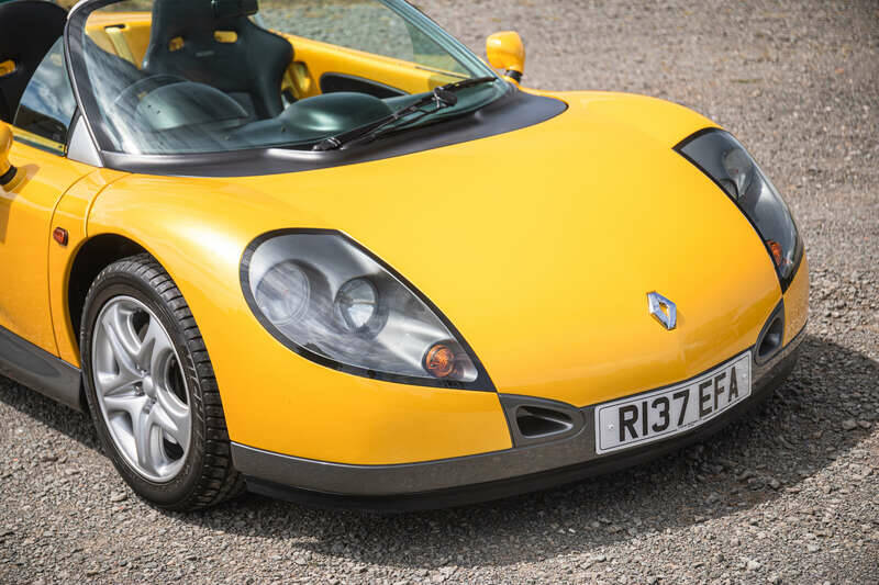 Image 8/34 of Renault Sport Spider (1999)