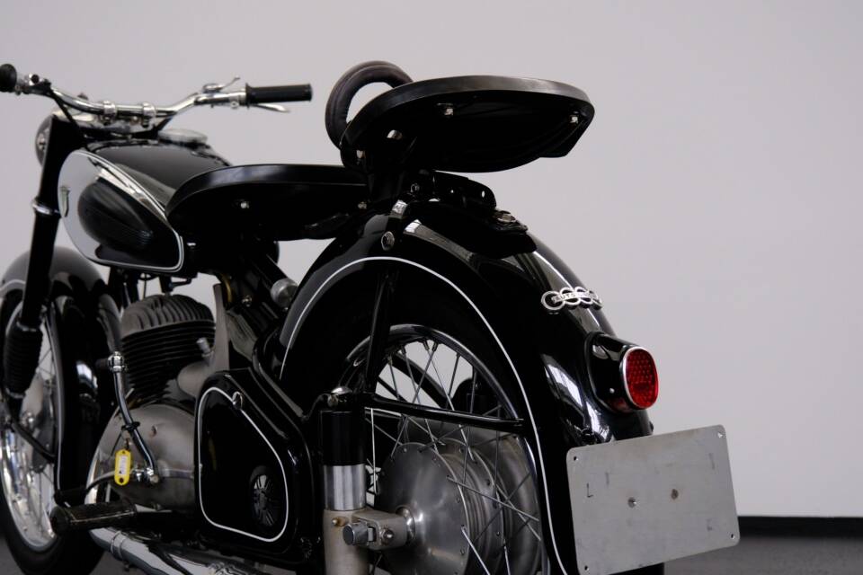 Image 57/86 de DKW RT 175 (1954)