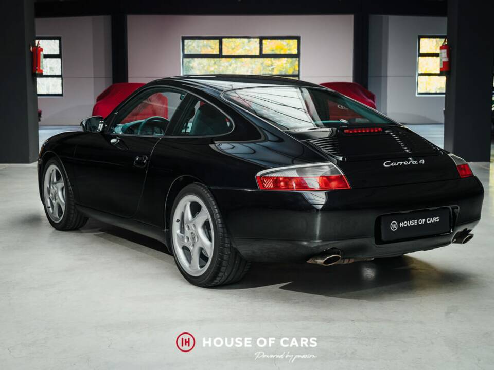 Bild 9/24 von Porsche 911 Carrera 4 (2000)