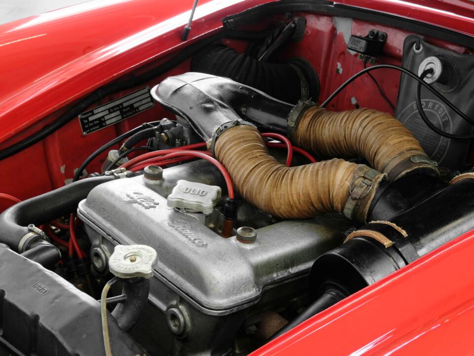 Afbeelding 26/46 van Alfa Romeo Giulia 1600 Spider (1963)
