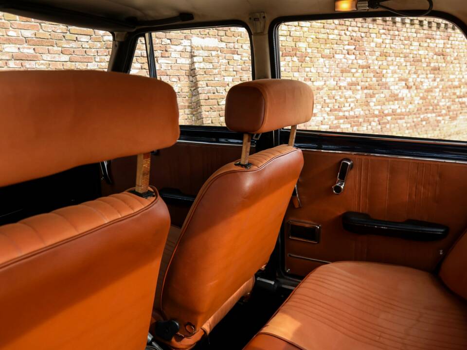 Image 45/50 of Alfa Romeo Giulia Nuova Super 1300 (1975)