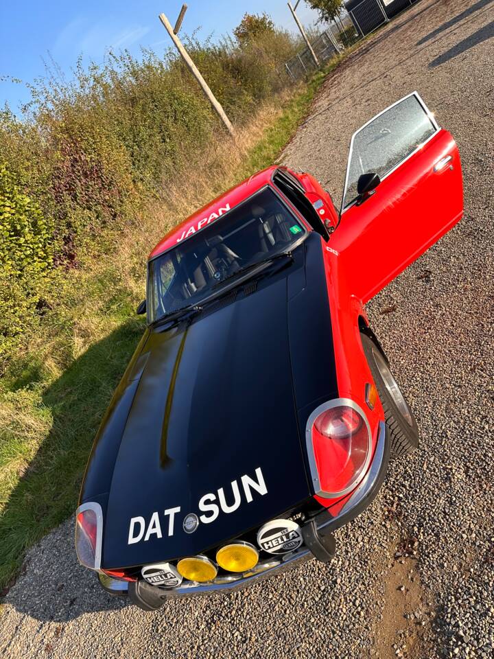 Image 16/36 of Datsun 240 Z (1973)