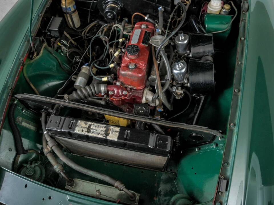 Afbeelding 38/50 van MG MGB (1965)