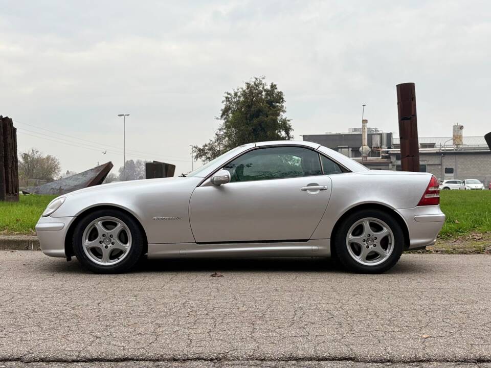 Image 3/11 of Mercedes-Benz SLK 230 Kompressor (1998)