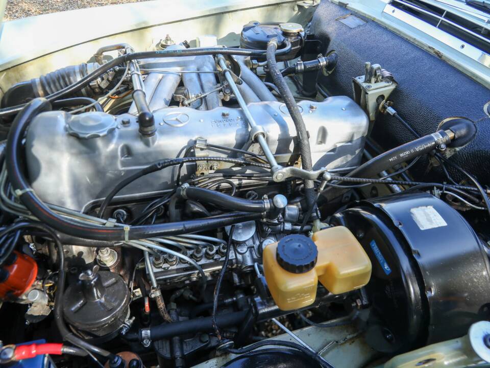 Bild 32/50 von Mercedes-Benz 230 SL (1967)