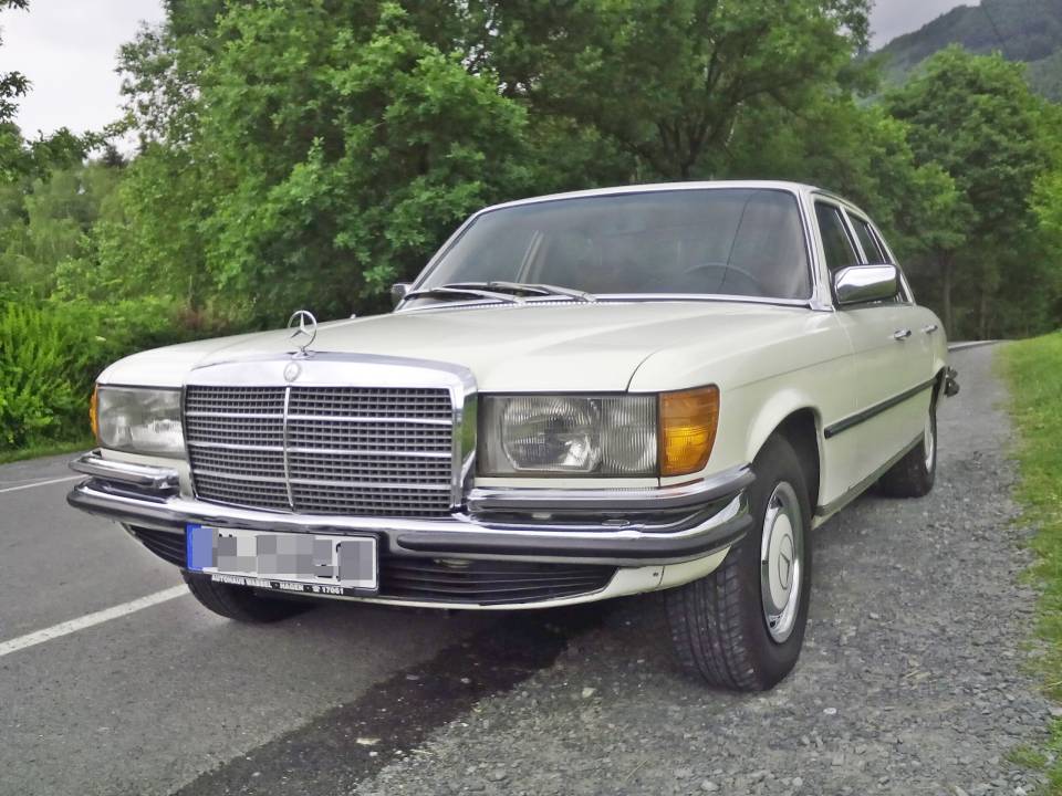 Image 1/30 de Mercedes-Benz 350 SE (1973)