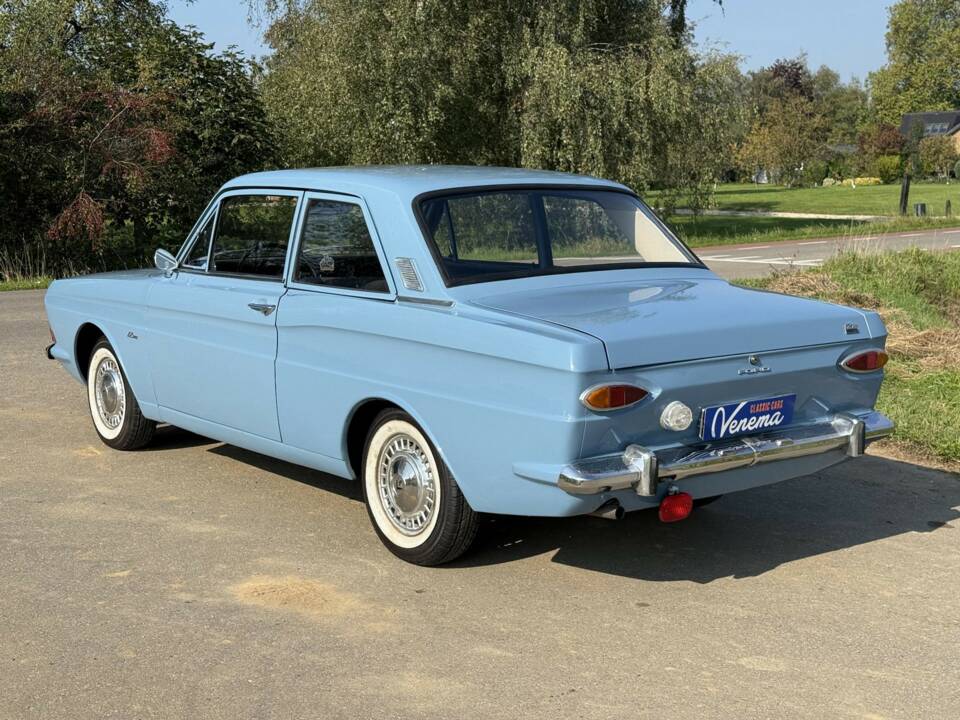 Image 6/6 de Ford Taunus 12m  1300 (1974)