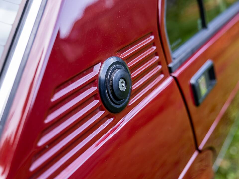 Afbeelding 23/46 van Alfa Romeo Giulietta 2.0 (1981)