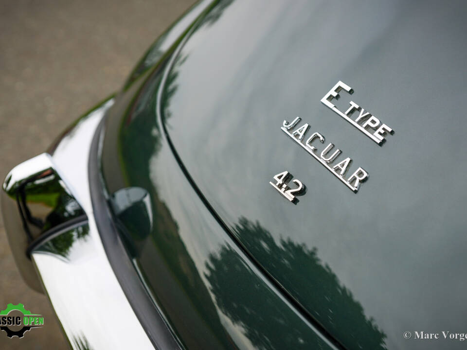 Afbeelding 49/61 van Jaguar E-Type (2+2) (1969)
