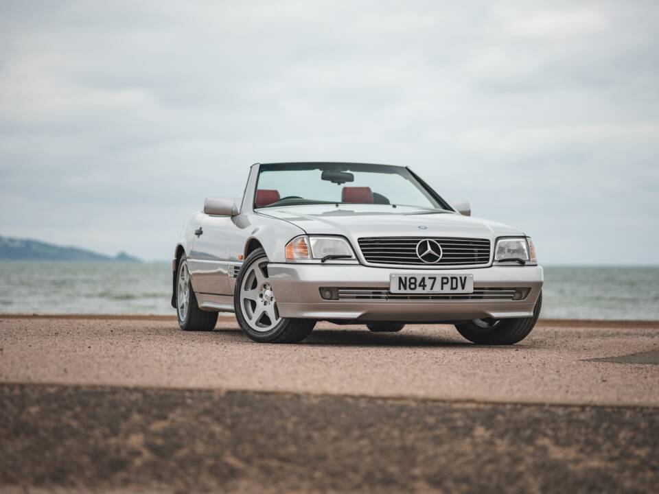 Immagine 10/42 di Mercedes-Benz SL 320 (1995)