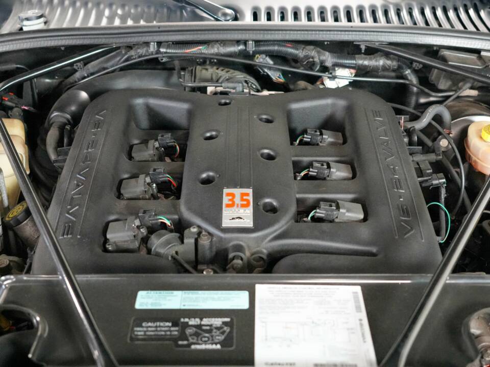 Image 6/47 of Plymouth Prowler (2000)