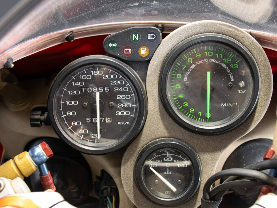 Immagine 16/50 di Ducati DUMMY (1997)