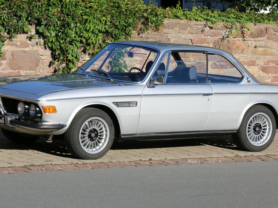 Image 1/19 de BMW 3.0 CS (1973)