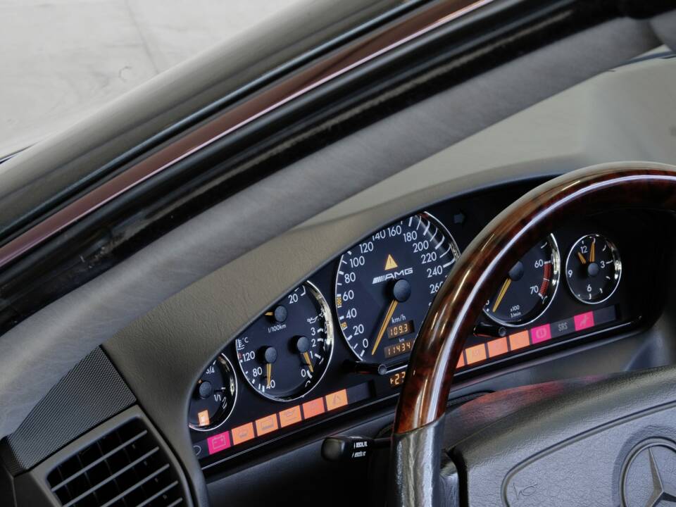 Bild 17/50 von Mercedes-Benz SL 60 AMG (1994)