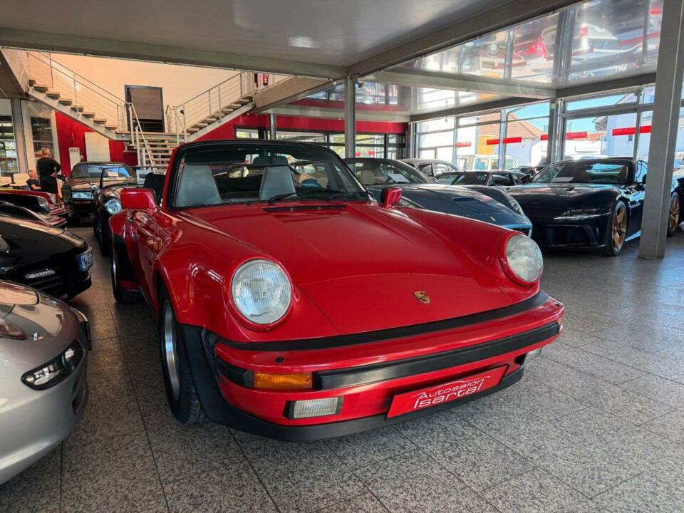 Bild 29/34 von Porsche 911 Turbo 3.3 (1987)