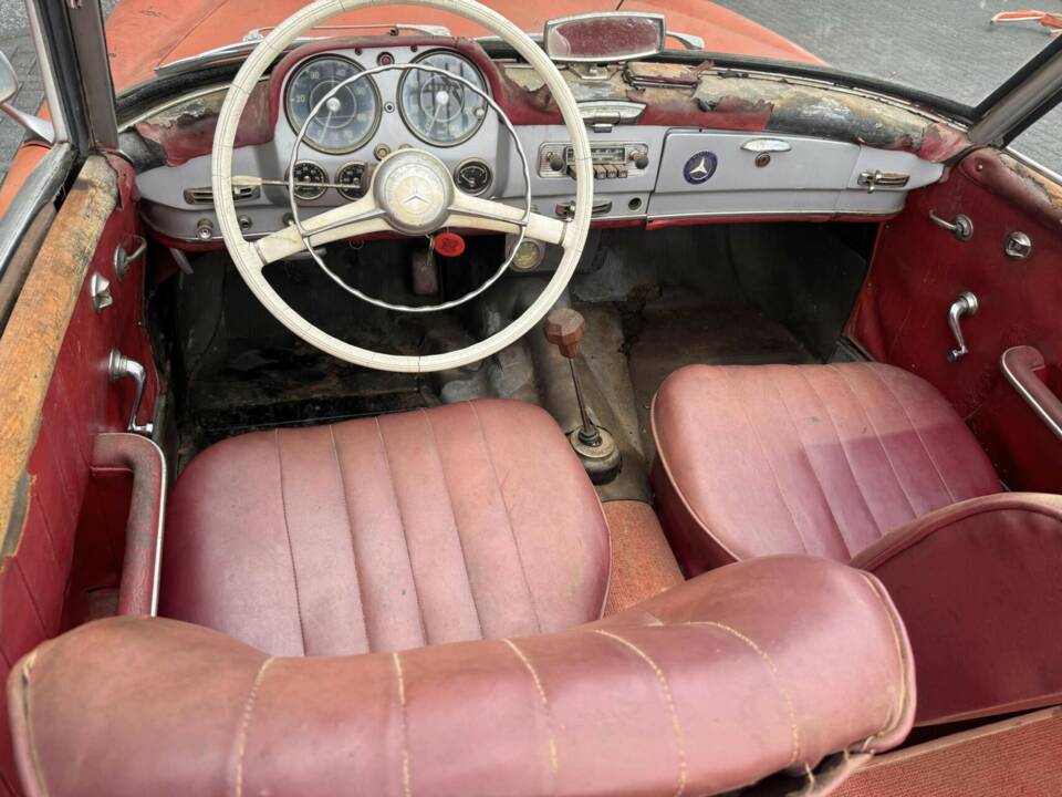 Image 27/50 of Mercedes-Benz 190 SL (1960)
