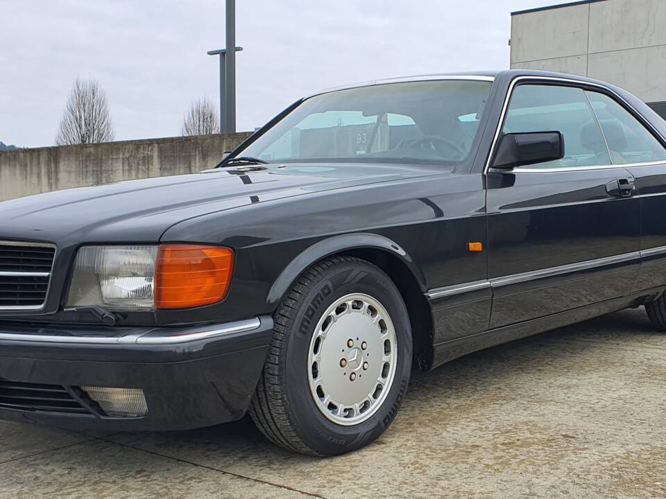 Image 9/30 of Mercedes-Benz 500 SEC (1986)