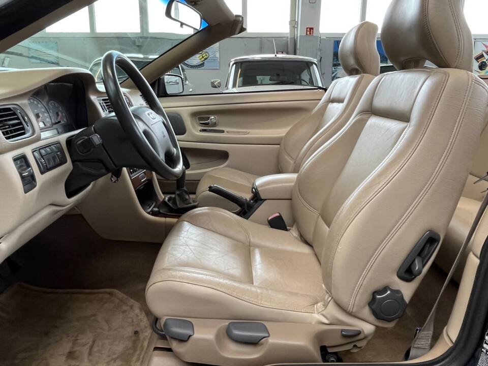 Bild 20/37 von Volvo C70 2.0 T (2001)