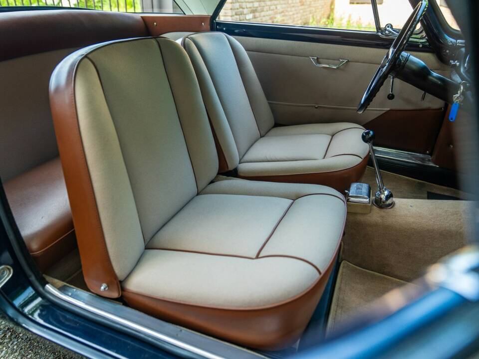 Imagen 33/50 de Lancia Appia (1961)