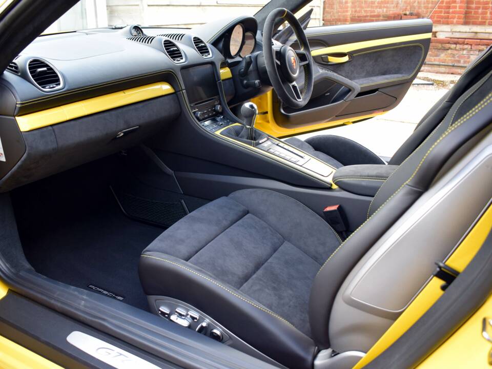 Bild 21/50 von Porsche 718 Cayman GT4 (2021)