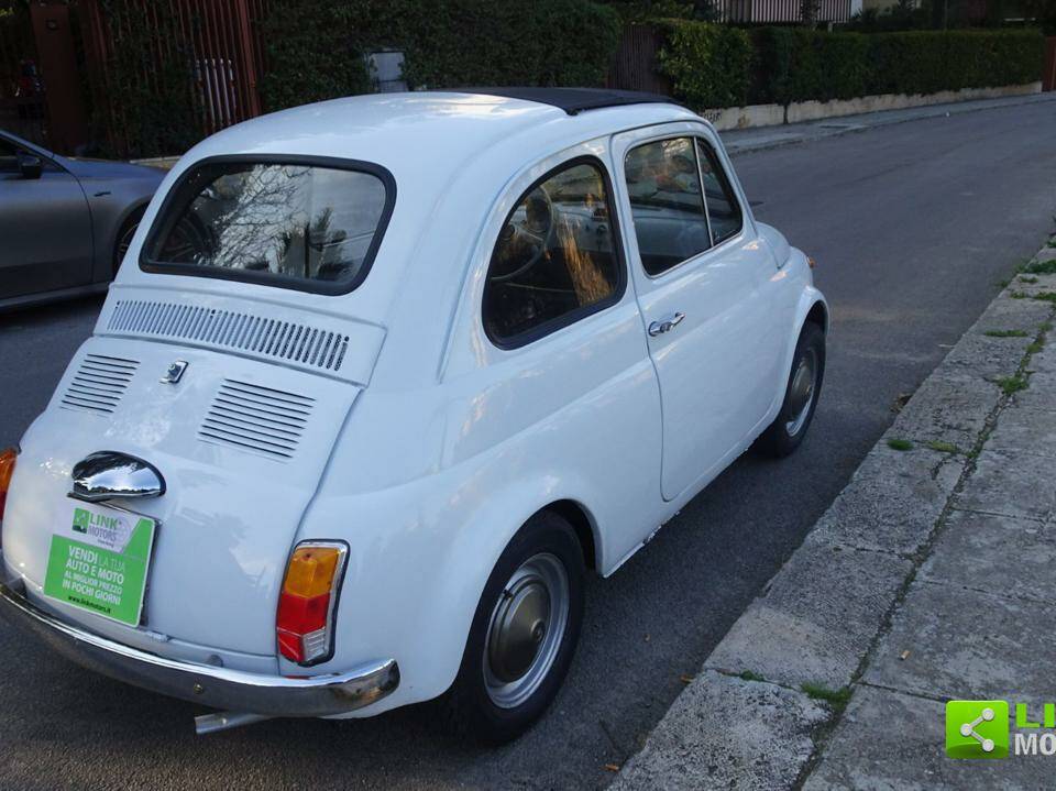 Image 8/10 of FIAT 500 F (1966)