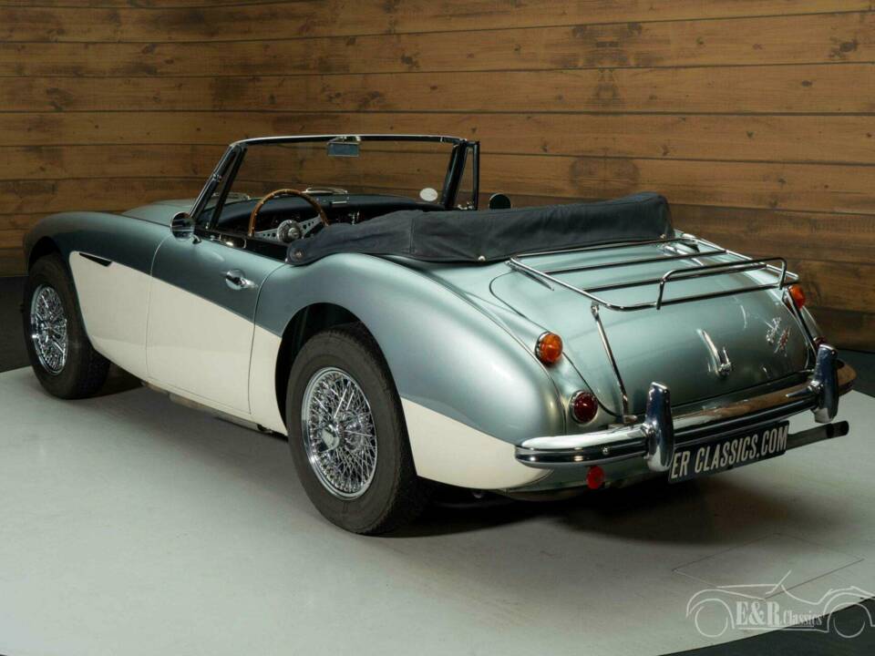 Image 7/19 de Austin-Healey 3000 Mk III (BJ8) (1966)