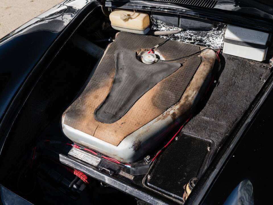 Image 38/48 of Porsche 356 C 1600 (1964)