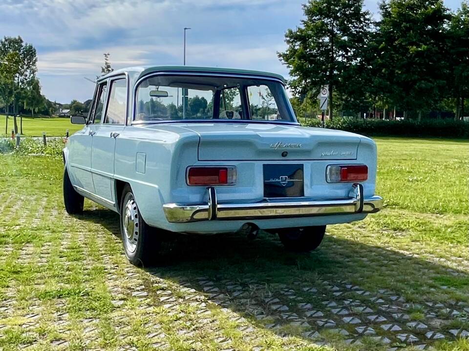 Bild 9/37 von Alfa Romeo Giulia 1.6 Super (1965)