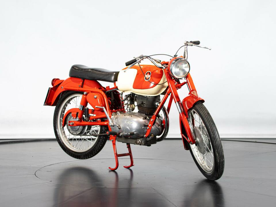 Imagen 5/50 de Gilera DUMMY (1958)