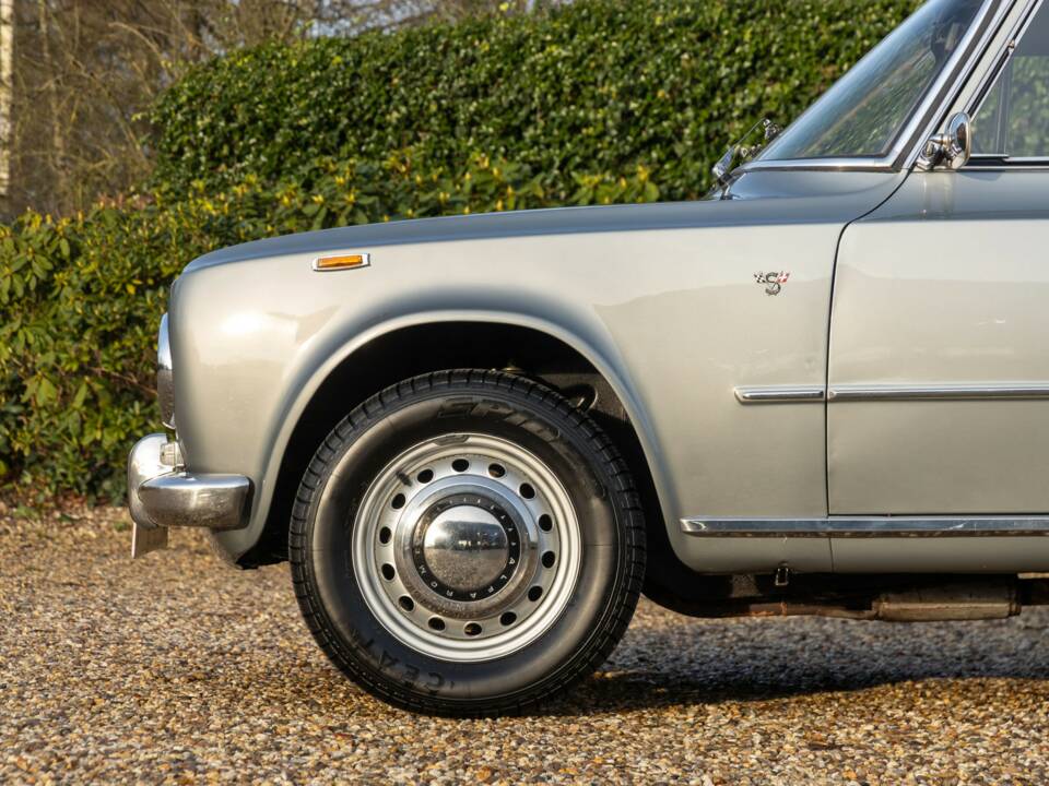 Afbeelding 39/50 van Alfa Romeo Giulia 1600 S (1968)