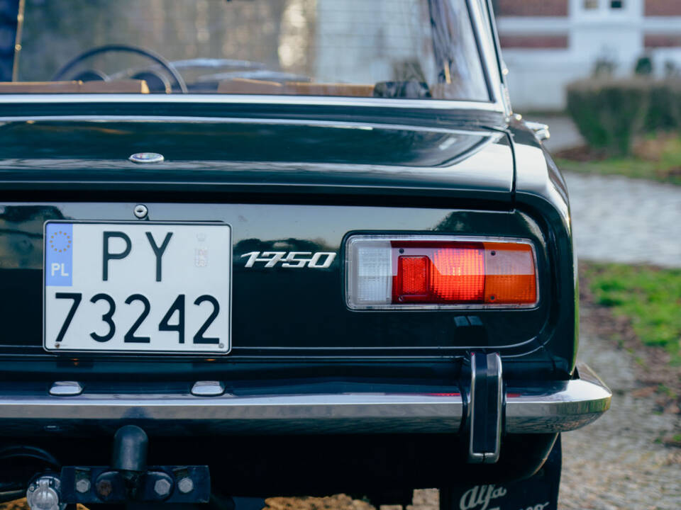 Image 66/78 de Alfa Romeo 1750 Berlina (1970)