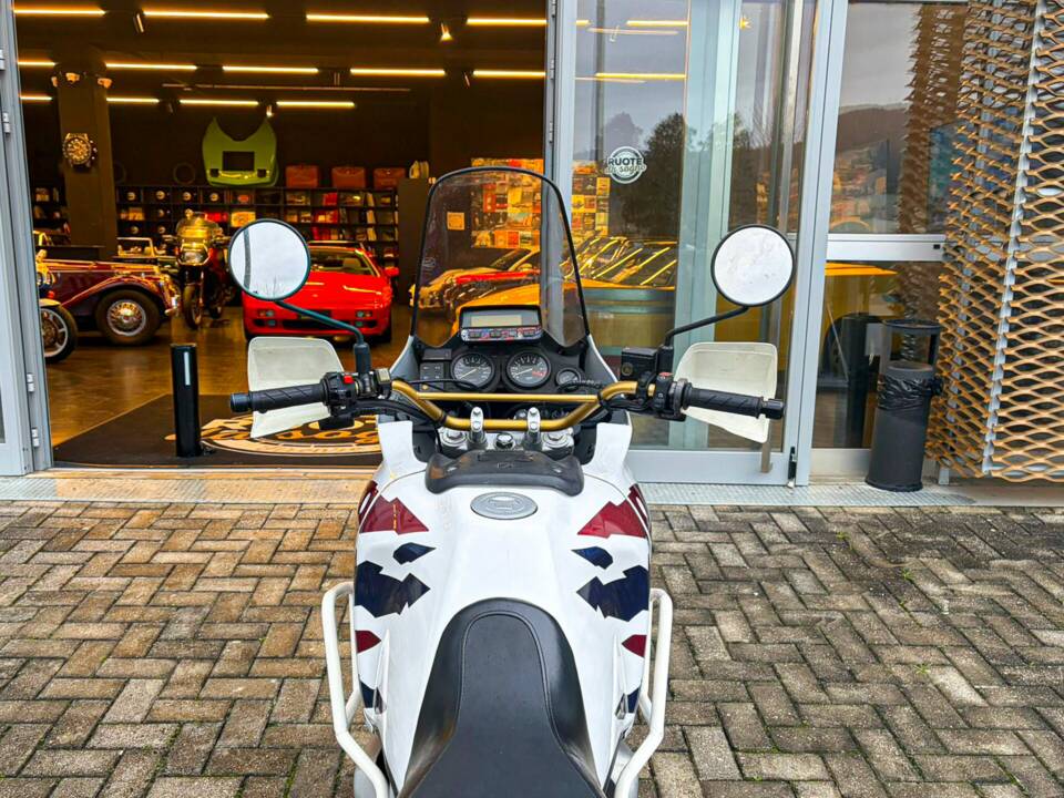 Bild 10/21 von Honda XRV 750 Africa Twin (1999)