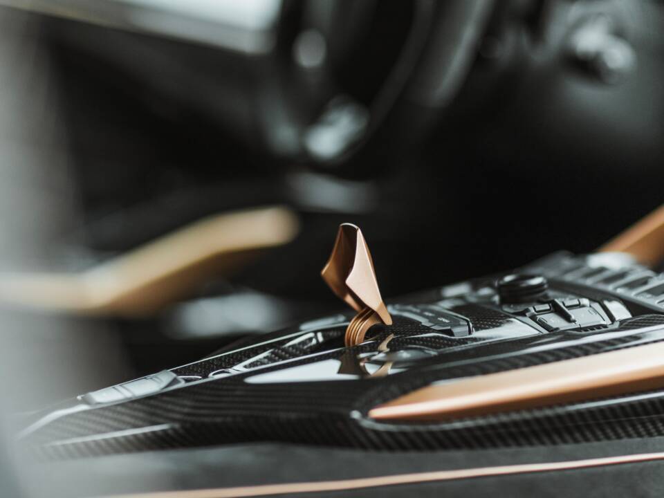 Image 47/68 of Lamborghini Sián FKP 37 (2021)