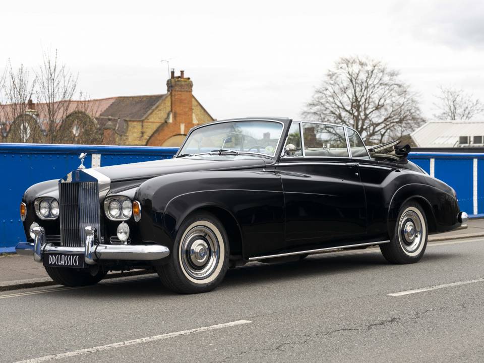 Image 1/26 of Rolls-Royce Silver Cloud III (1964)