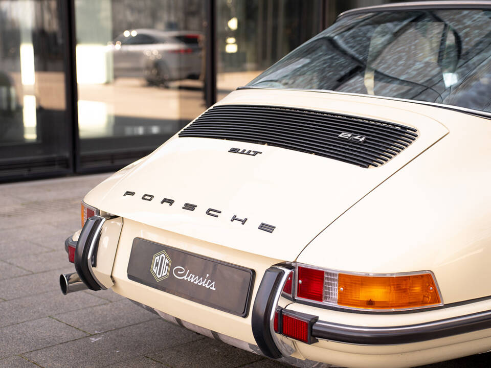 Image 6/62 of Porsche 911 2.4 T (1973)