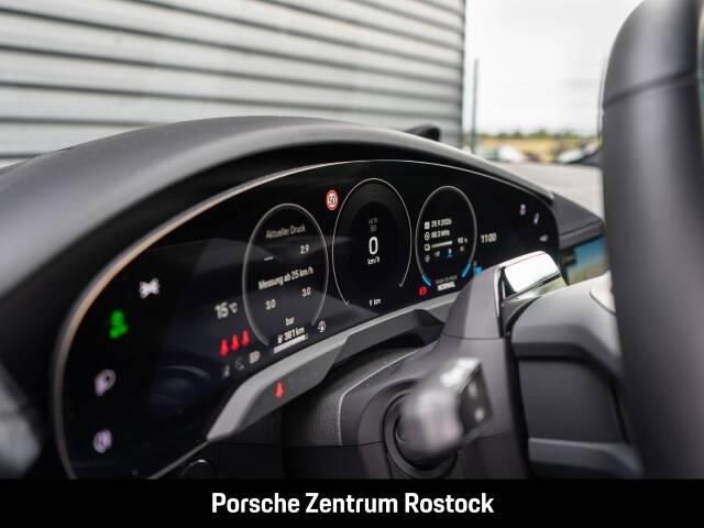 Bild 17/37 von Porsche Taycan 4S Sport Turismo (1900)