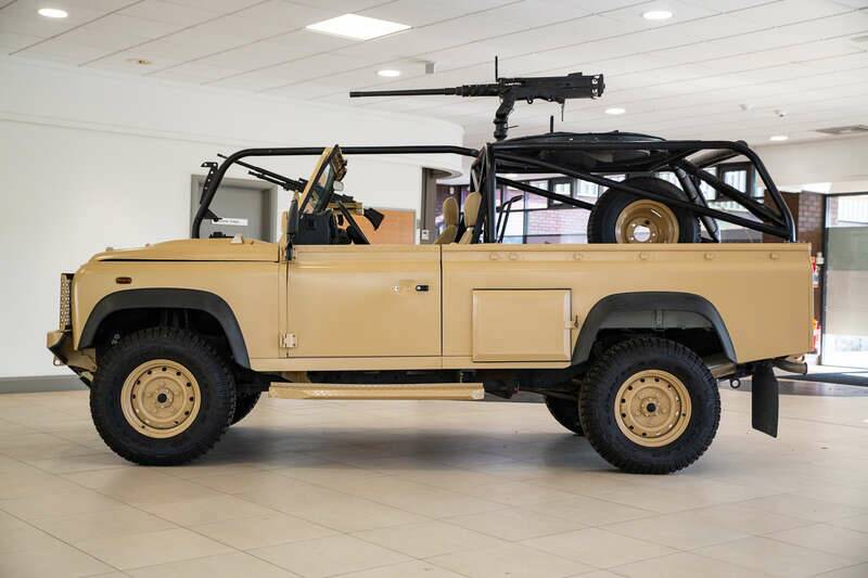 Bild 5/32 von Land Rover Defender 110 (2008)
