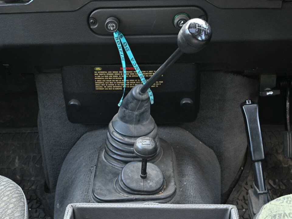 Image 22/50 of Land Rover Defender 110 300Tdi (1998)