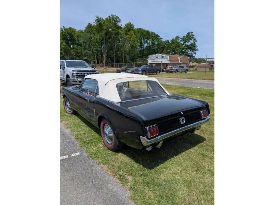 Image 33/50 of Ford Mustang 289 (1965)