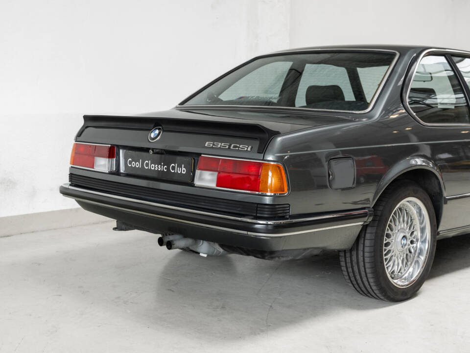 Immagine 27/32 di BMW 635 CSi (1985)