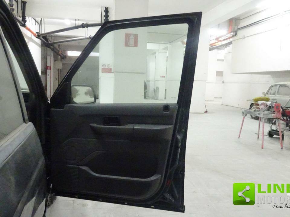 Imagen 14/37 de Land Rover Range Rover 2.5 DT (1997)