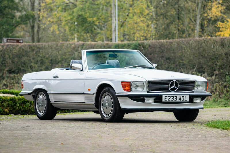 Bild 1/50 von Mercedes-Benz 300 SL (1987)