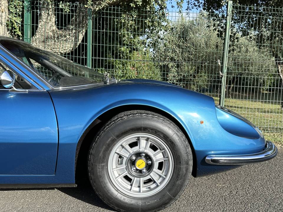 Image 11/20 de Ferrari Dino 246 GT (1972)