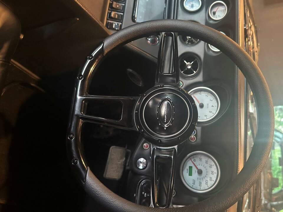 Image 42/42 de Jensen Interceptor MK III (1973)