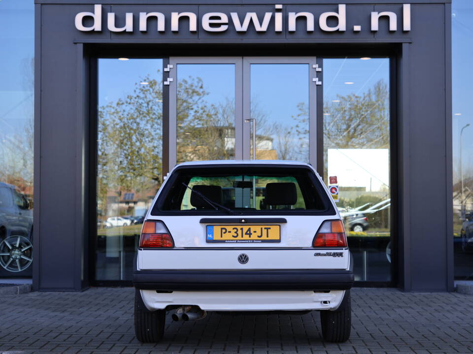 Bild 6/16 von Volkswagen Golf II GTi 1.8 (1988)